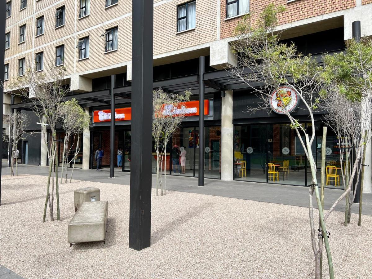 City Living Apartment 119 - Washer, 4K Tv, Fast Wifi, & Sunny Balcony Johannesburg Exteriör bild