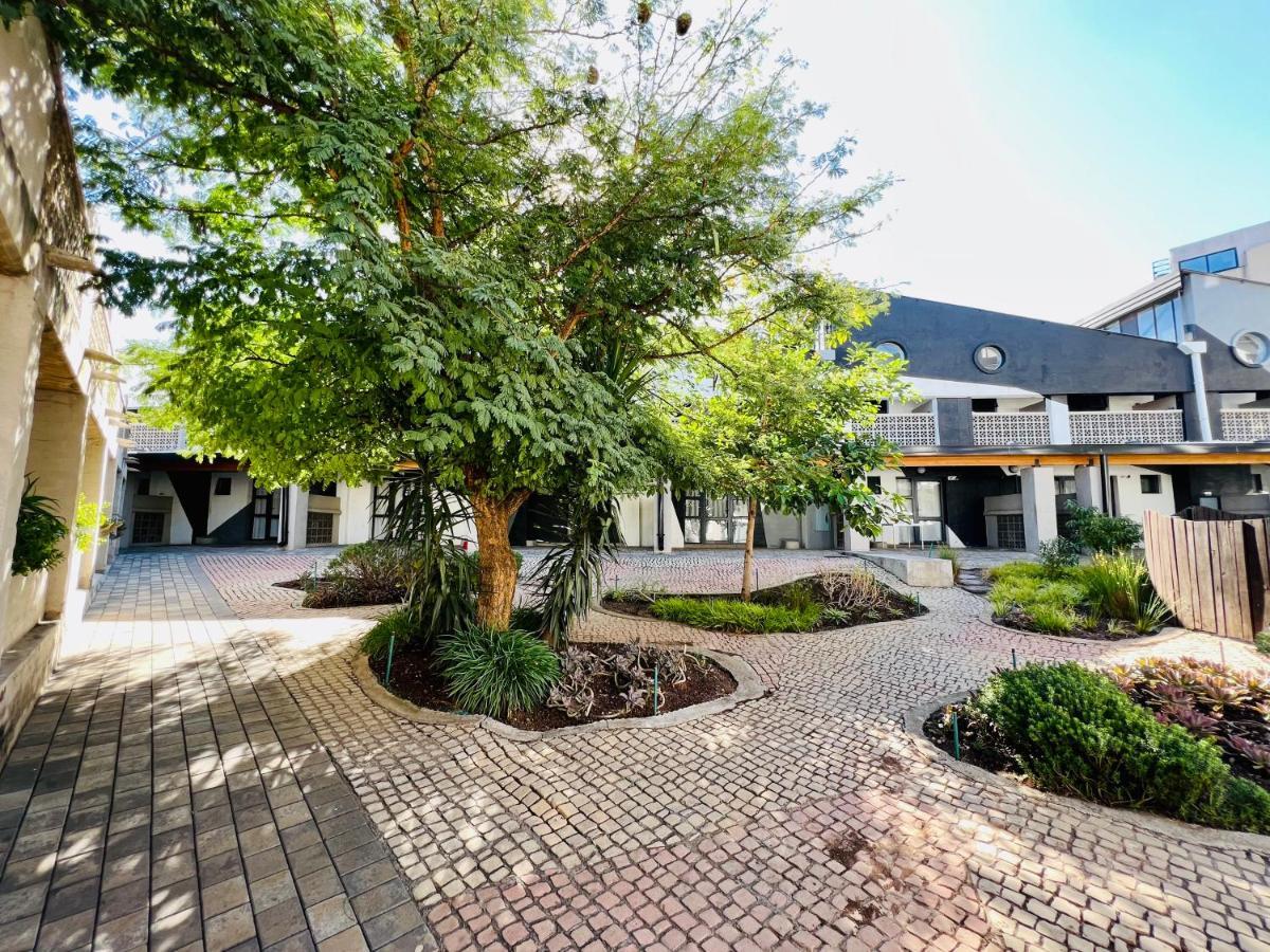 City Living Apartment 119 - Washer, 4K Tv, Fast Wifi, & Sunny Balcony Johannesburg Exteriör bild